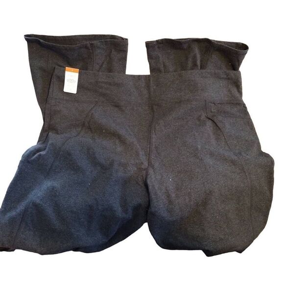 Maurices NWT In Motion Leggings Womens Size 3X Gray Athletic Yoga Pants Waist 20 - Picture 2 of 7